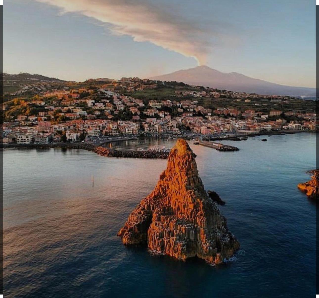 Cbh Sicitaly Group Bed & Breakfast Aci Castello Dış mekan fotoğraf